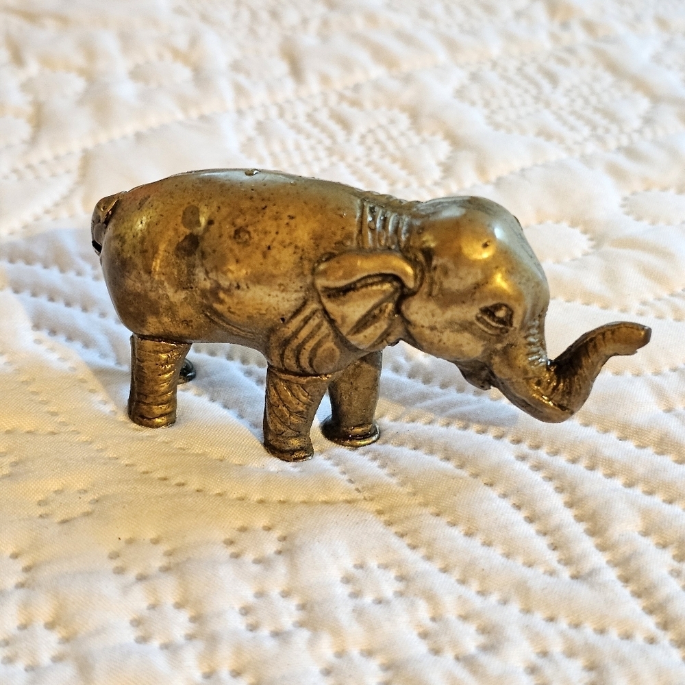 Vintage Solid Metal (Brass?) Elephant Figurine Good Luck Trunk Up Small 3" Decor - Picture 2 of 9